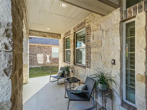 5th image of 3547 Falcon Way