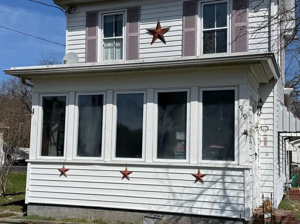 919 Union St, Port Norris, NJ 08349