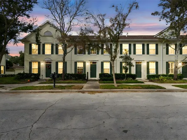 9811 W Park Village Dr, Tampa, FL 33626