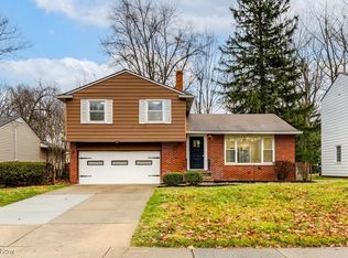 565 Quilliams Rd, South Euclid, OH 44121
