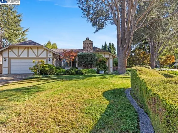 882 Orange Blossom Way, Danville, CA 94526