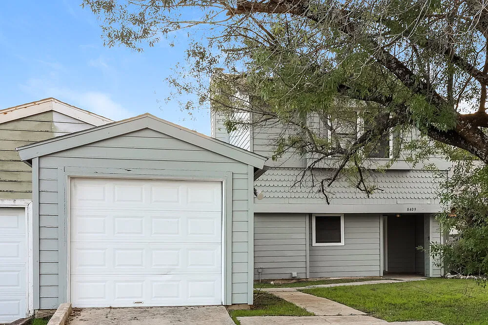 2 bed, 2.0 bath, 1355 sqft, $1,425 — Photo 4