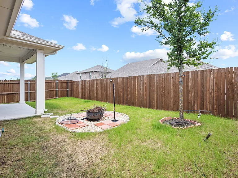 206 Goosewood Dr — Photo 16