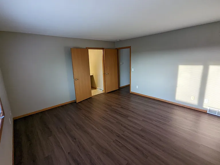 5212 Black Walnut Dr — Photo 6