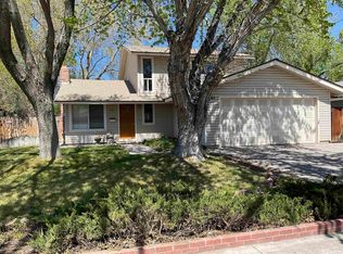 854 Glen Molly Dr, Sparks, NV