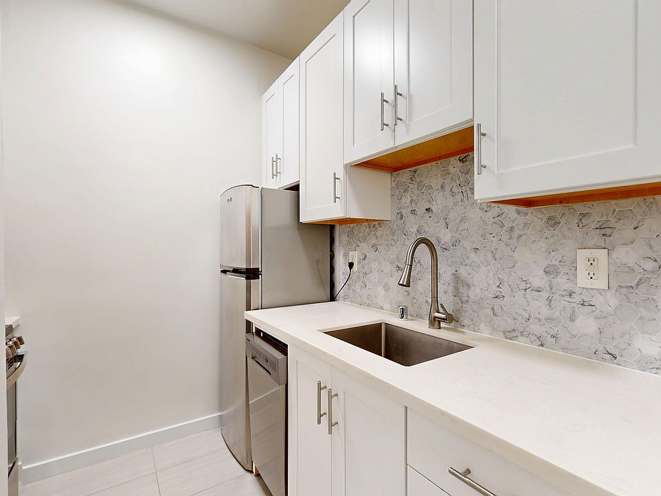 1st image of 1106 Bush St APT 201