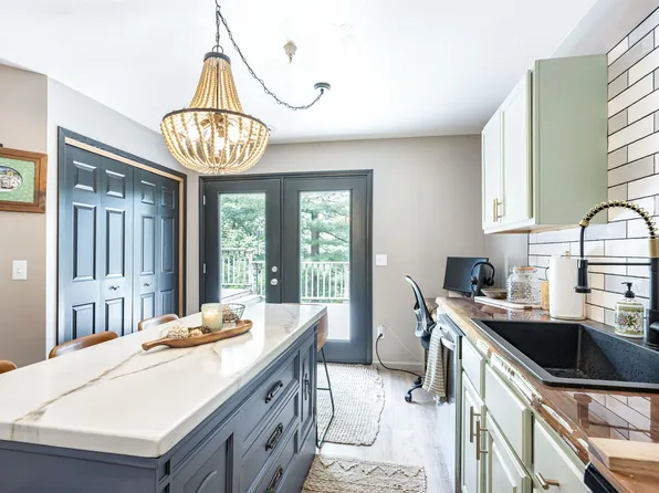 227 Canyon Rd Unit 3, Wisconsin Dells, WI 53965