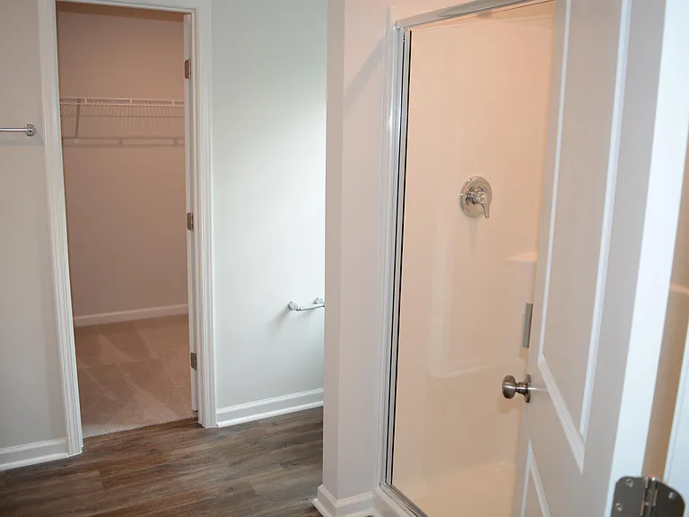 844 Bellewood Gardens Dr — Photo 14