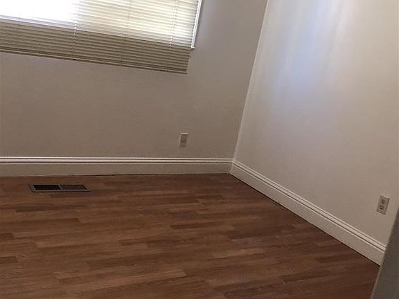 4th image of 416 Limewood Dr