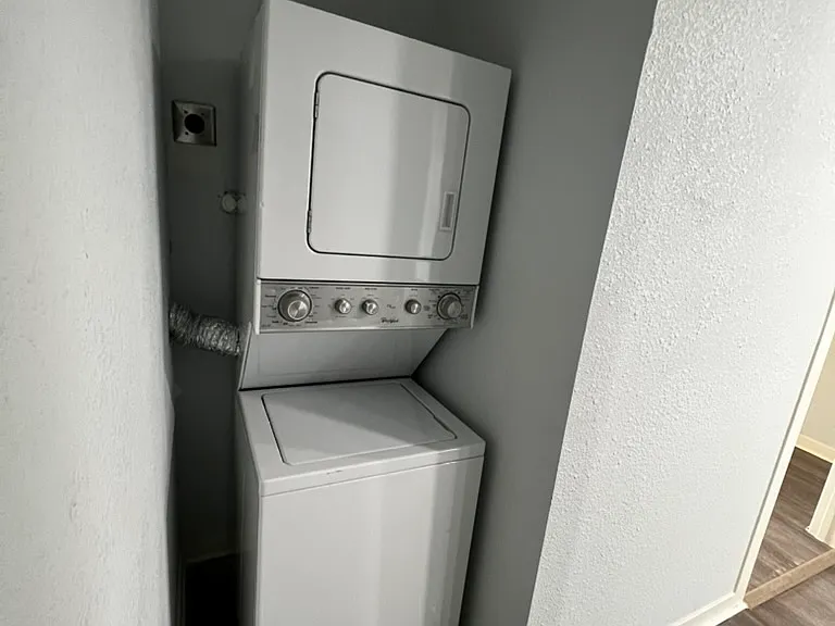 103 Stanley Ct #1 — Photo 4