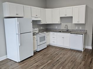 209 The Blvd #F, Eden, NC 27288