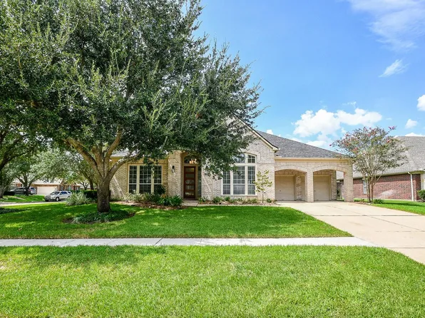2303 Legend Woods Ct, Sugar Land, TX 77479