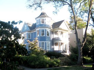 932 16th Ave APT 3, Seattle, WA 98122