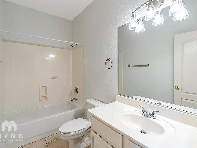 250 N Nash Way — Photo 13