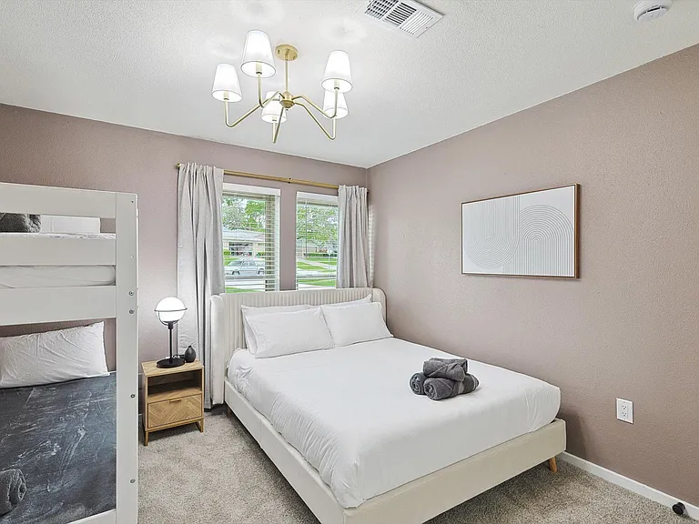 1208 Mayleaf Dr — Photo 21