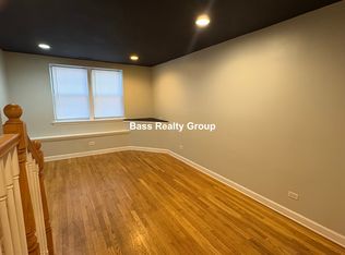 6968 N Greenview Ave #G, Chicago, IL 60626