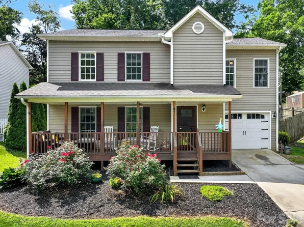 47 Royal Oaks Rd, Arden, NC 28704