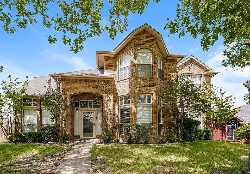 1125 Ashford Dr