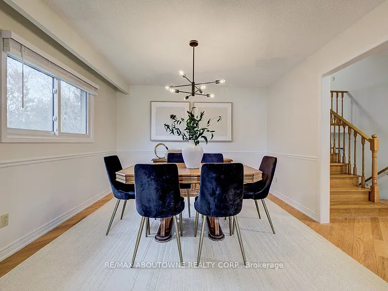 440 Parkridge Cres — Photo 5