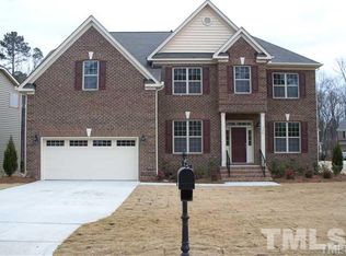520 Sandy Whispers Pl, Cary, NC 27519