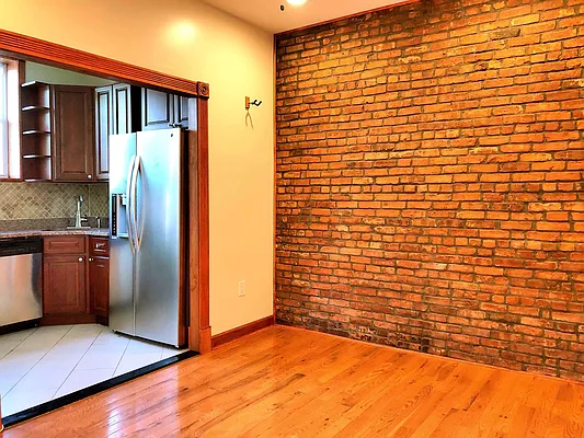 Rented by Rapid Realty Cobble Hill | media 85