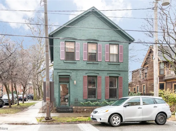 3001 Bridge Ave, Cleveland, OH 44113