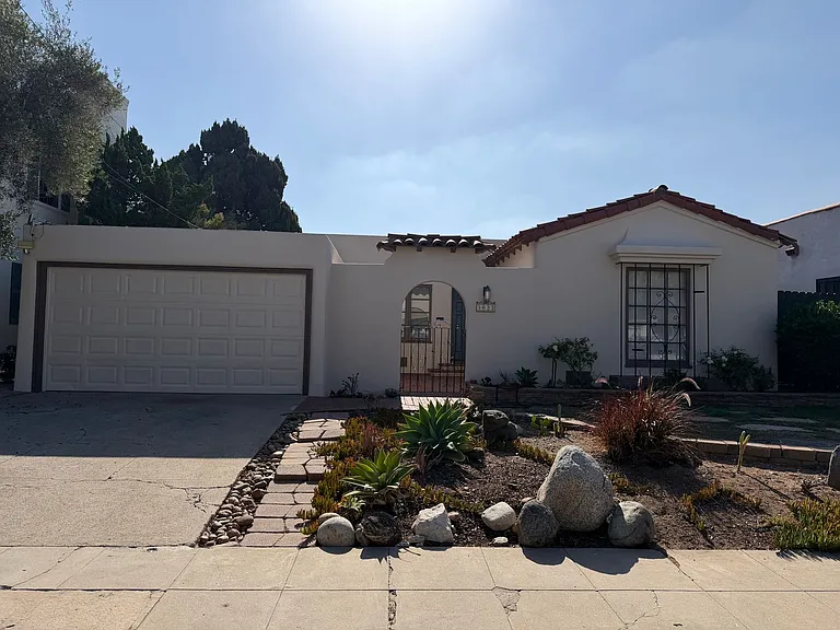 3633 Dove Ct — Photo 2