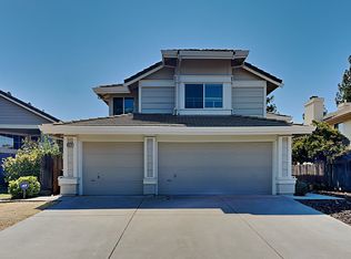 8524 Geranium Way, Elk Grove, CA 95624