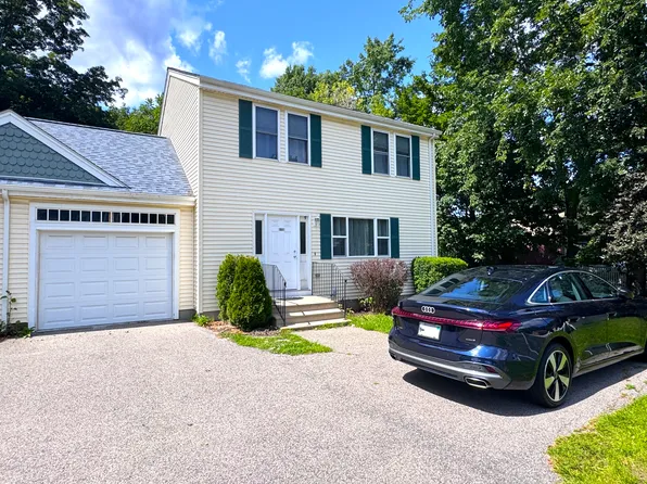 1081 Main St, Walpole, MA 02081