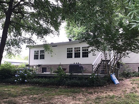 Back view; with large deck