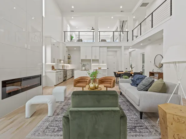 3319 Herbert St, Dallas, TX 75212