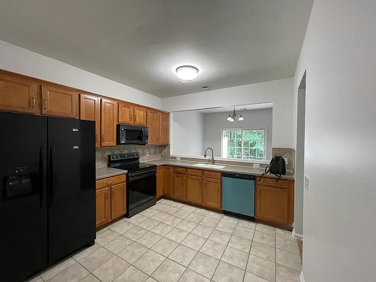 9033 McAlwaine Preserve Ave — Photo 12