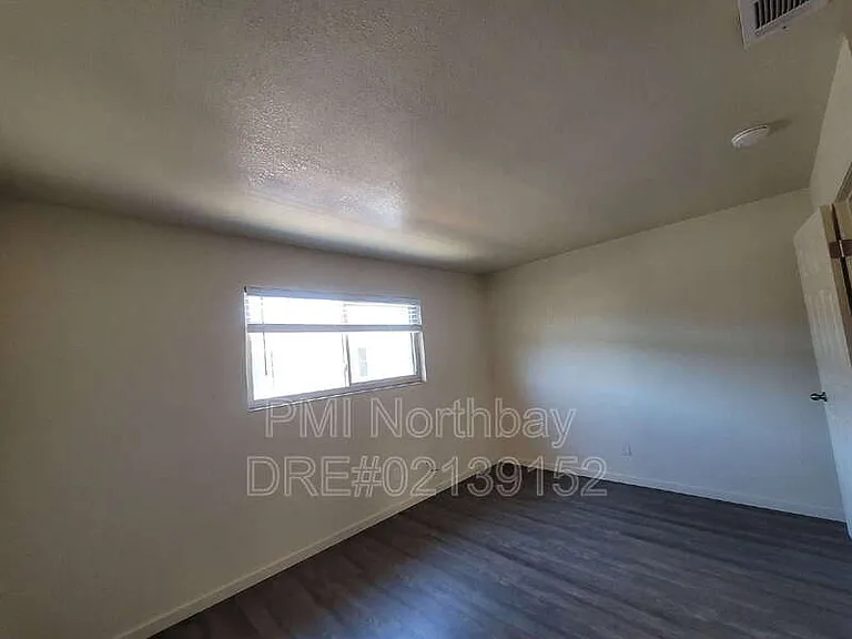 1206 Dana Dr #2 — Photo 8