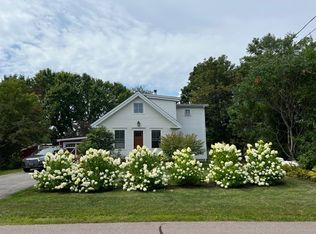 198 Hollow Rd, Waterbury Center, VT 05677