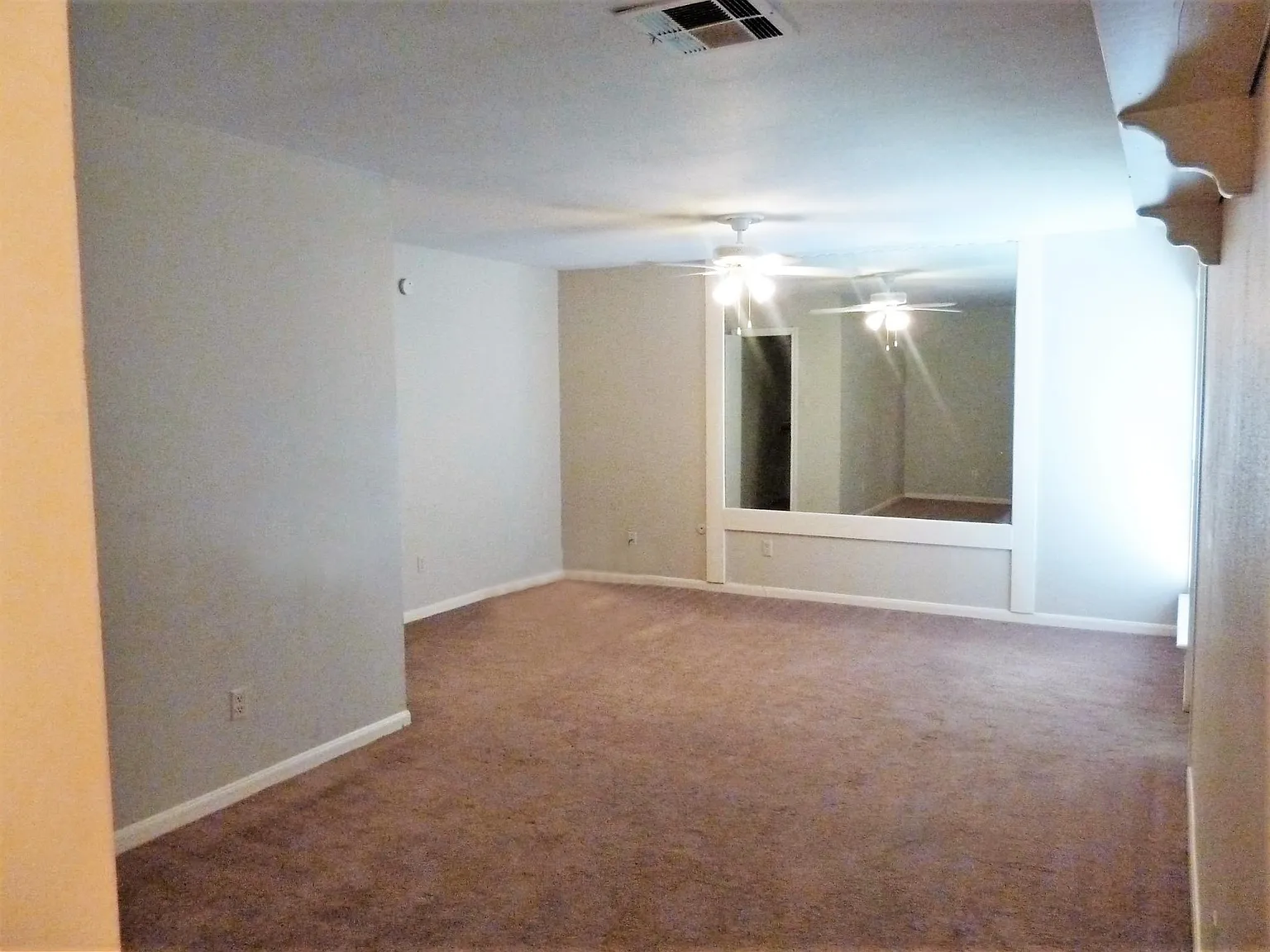 2407 Quail Valley Dr E — Photo 4
