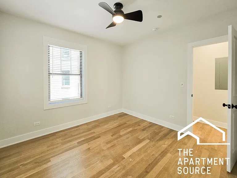 2241 N Bissell St #3E — Photo 3