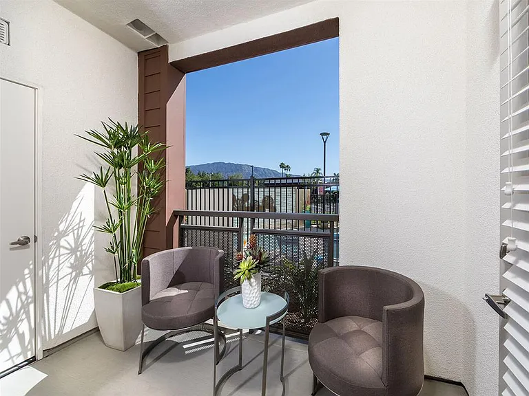 Areum Apartment — Photo 11
