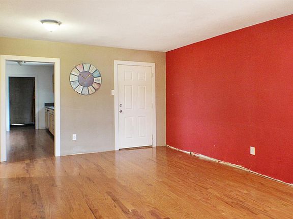 3rd image of 4313 County Road 5500
