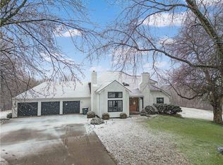 129 Rock Creek Loop, Lansing, KS 66043