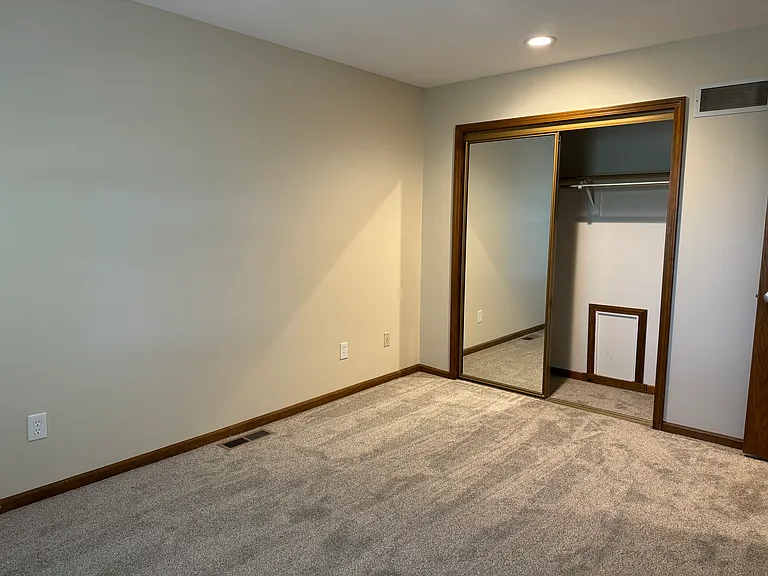 1320 NW Village Dr — Photo 12
