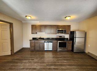 82A301 Main St #301, East Hampton, CT 06424