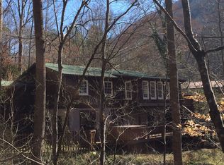 100 Autry Rd, FRANKLIN, NC 28734