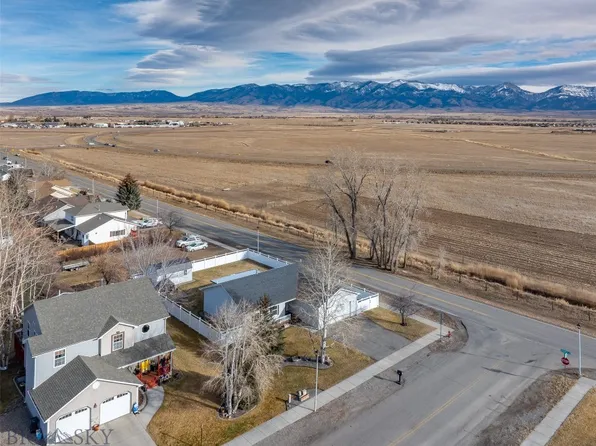 601 Golden West Dr, Belgrade, MT 59714