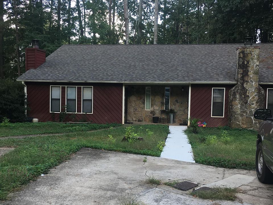 1st image of 1020 Mathews Ct SE #B
