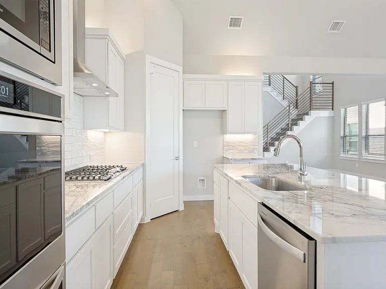 3672 Hollow Pine Dr — Photo 8