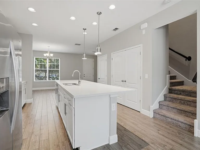 15591 Honeybell Dr — Photo 11