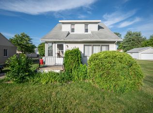 28760 Victor St, Roseville, MI 48066