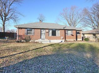 542 Alden Rd, Sellersburg, IN 47172