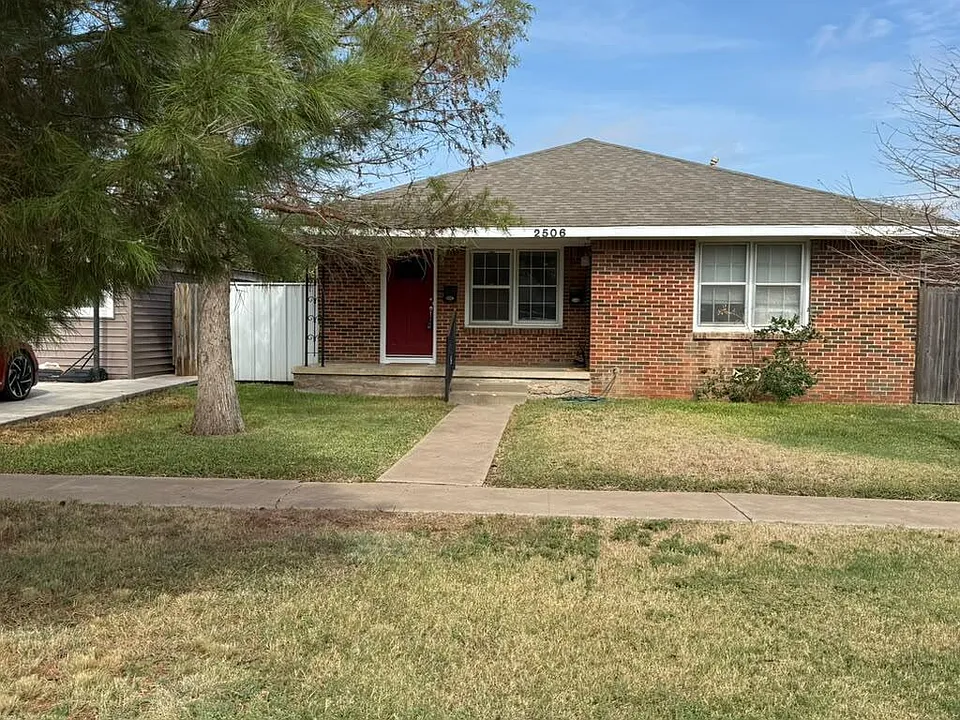 2506 College Ave #B