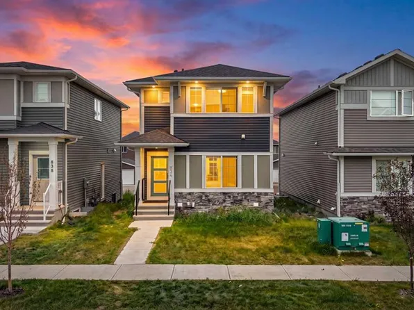 834 W Bayview Ter SW, Airdrie, AB T4B 5M5